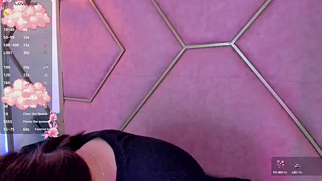 Yuri Stars online show from March 7, 2025, 6:11 pm