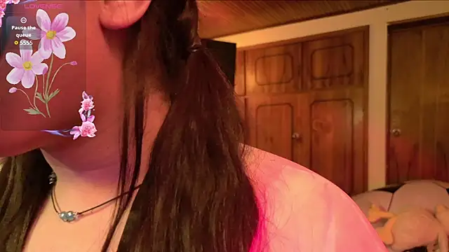 Yuri Stars online show from March 27, 2026, 6:41 am