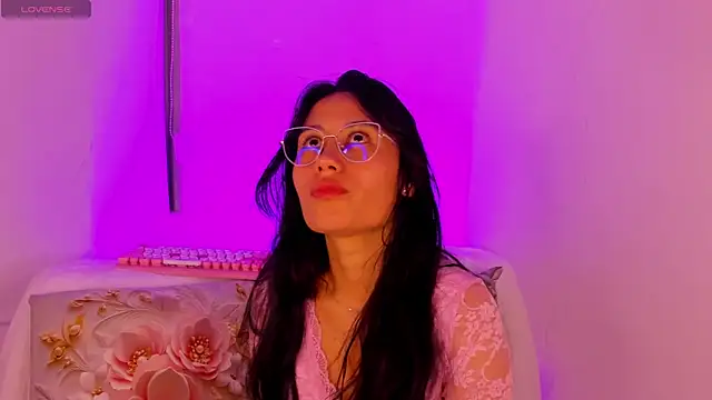 NayeCloud online show from February 27, 2026, 7:52 am