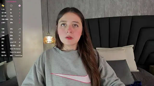 Snapshot of Sabrina_Lennox chatting on March 7, 2025, 7:38 pm Sabrina Lennox online show from March 7, 2025, 7:38 pm