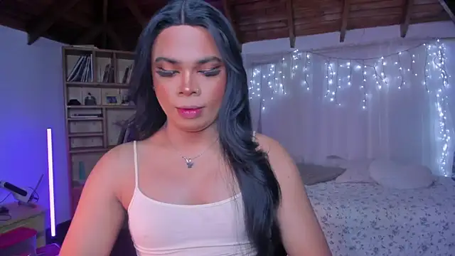 CuteRomi online show from February 13, 2026, 7:04 am