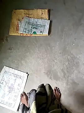 Snapshot of hairipussy2 chatting on January 15, 2026, 7:24 am hairipussy2 online show from January 15, 2026, 7:24 am