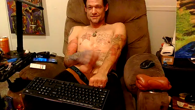 TheOneYouLove69 online show from March 14, 2025, 11:12 am