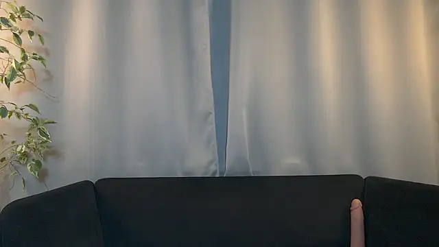 weshycouple online show from March 22, 2025, 6:47 pm