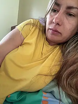 xLadyScarlettx online show from March 6, 2025, 10:36 pm