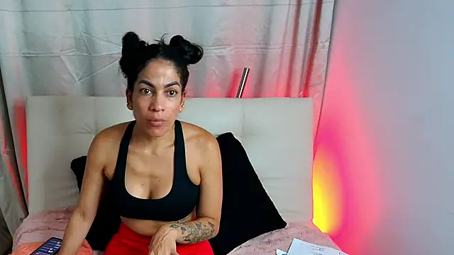 Snapshot of sara_smith45 chatting on March 14, 2025, 6:18 pm sara smith45 online show from March 14, 2025, 6:18 pm