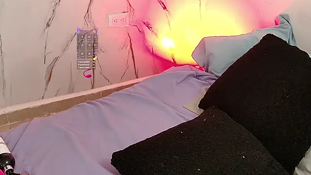 Snapshot of sara_smith45 chatting on October 22, 2025, 10:20 pm sara smith45 online show from October 22, 2025, 10:20 pm