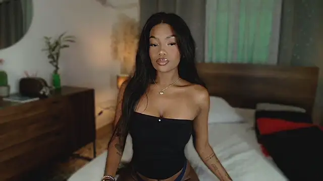 Isaa Coleman  online show from February 12, 2026, 9:21 pm