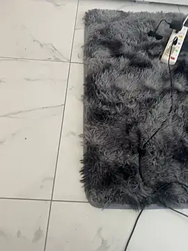 Lucom23 online show from April 19, 2026, 12:15 pm