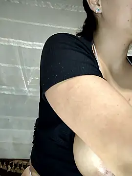 StephanieMarrien online show from January 5, 2026, 11:19 pm