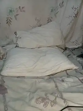 sexxylucia online show from December 7, 2024, 7:27 am