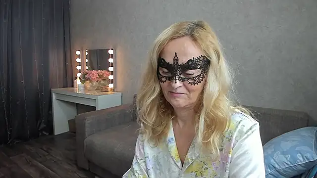 angelica marquise online show from December 30, 2024, 1:14 pm