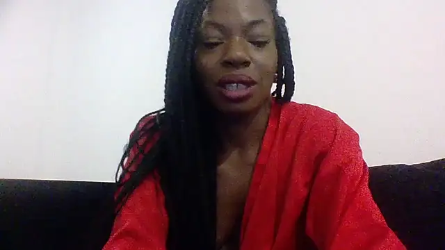 Snapshot of Cinderella_Jewels_ chatting on June 20, 2026, 12:03 am Cinderella Jewels online show from June 20, 2026, 12:03 am