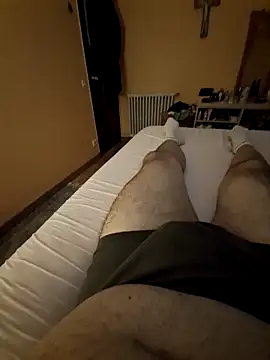 Escondido52 online show from September 16, 2025, 10:33 pm