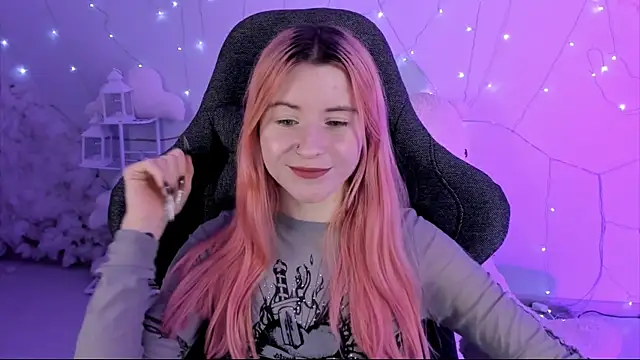 LexiWenford online show from January 14, 2025, 5:51 am