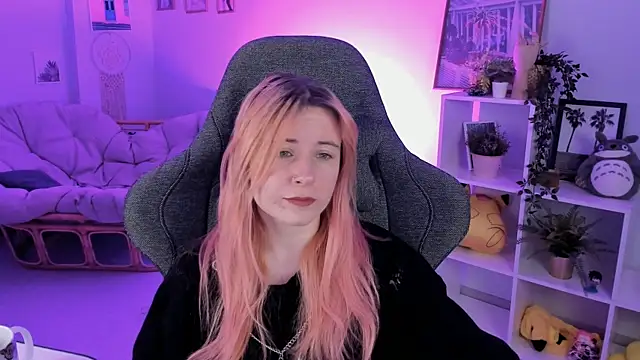 LexiWenford online show from January 23, 2025, 8:36 am