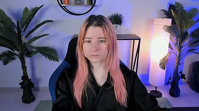 LexiWenford online show from January 27, 2025, 3:04 am