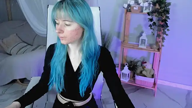 LexiWenford online show from October 16, 2025, 2:34 am