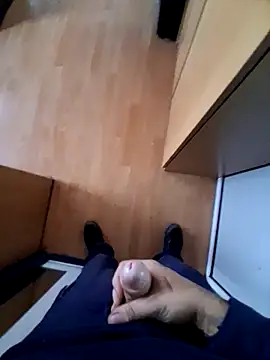 Snapshot of voupap6310 chatting on October 17, 2025, 6:49 am voupap6310 online show from October 17, 2025, 6:49 am