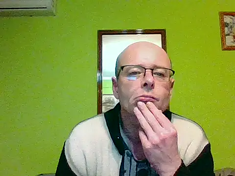 Tiger202441 online show from March 18, 2026, 9:51 pm