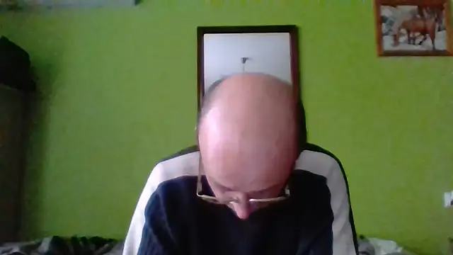 Tiger202441 online show from April 19, 2026, 3:44 pm