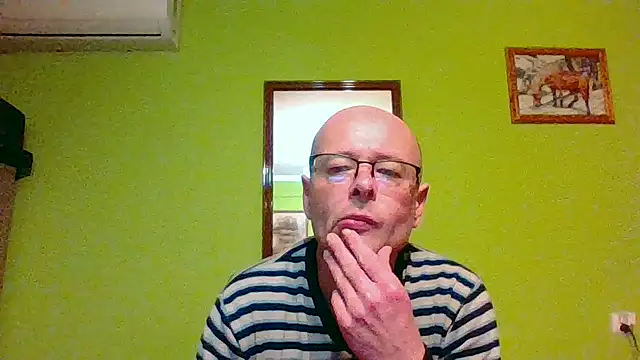 Snapshot of Tiger202441 chatting on May 6, 2026, 8:36 pm Tiger202441 online show from May 6, 2026, 8:36 pm
