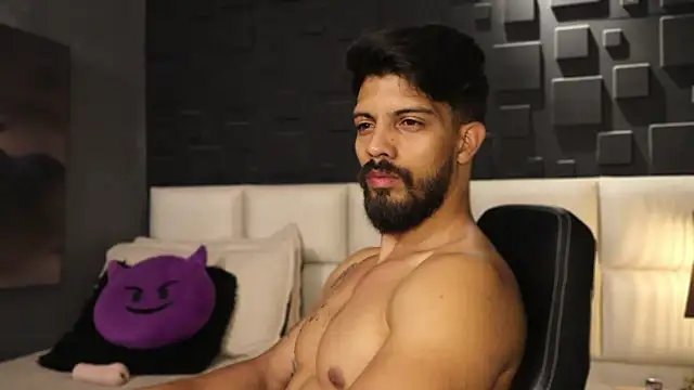 DannSaenz online show from February 15, 2025, 1:16 pm