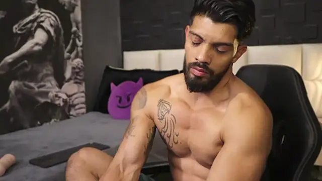 DannSaenz online show from February 22, 2025, 5:24 pm