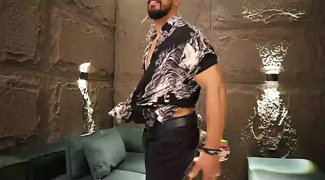 DannSaenz online show from March 4, 2025, 2:10 pm