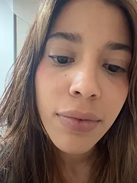 DanielaSaenz0 online show from October 2, 2025, 5:14 am