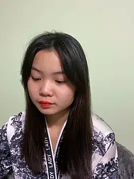 Maeve2k5 online show from January 3, 2025, 11:57 am