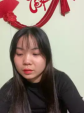 Maeve2k5 online show from February 12, 2025, 10:56 am