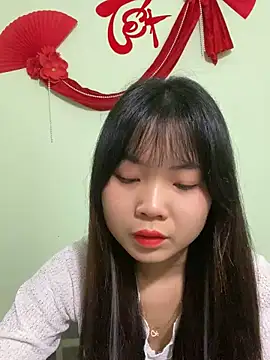 Maeve2k5 online show from February 22, 2025, 6:50 am