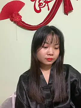 Maeve2k5 online show from March 4, 2025, 1:34 am