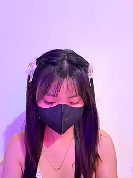 Maeve2k5 online show from September 20, 2025, 8:10 pm