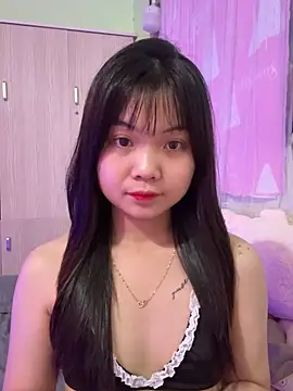 Maeve2k5 online show from October 27, 2025, 11:03 am