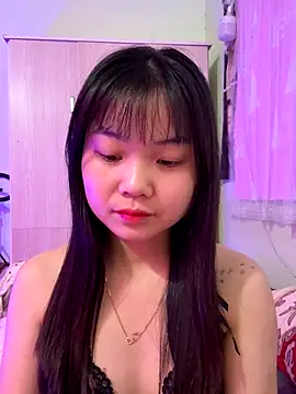 Maeve2k5 online show from November 30, 2025, 3:32 am