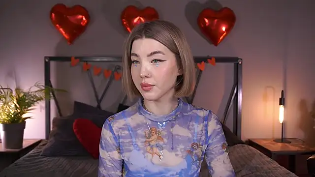 LindaThacker online show from February 22, 2025, 11:24 am