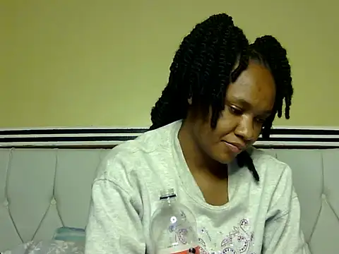 Jay Vee online show from November 19, 2025, 9:26 pm