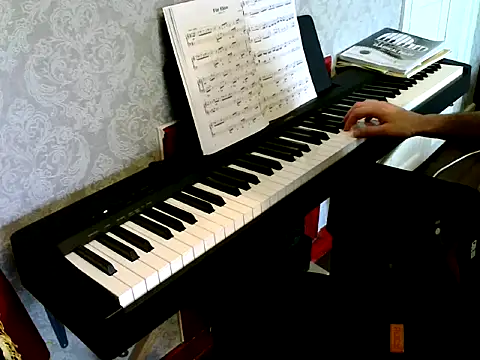 Snapshot of MrStraightDik chatting on February 12, 2025, 10:35 am MrStraightDik online show from February 12, 2025, 10:35 am