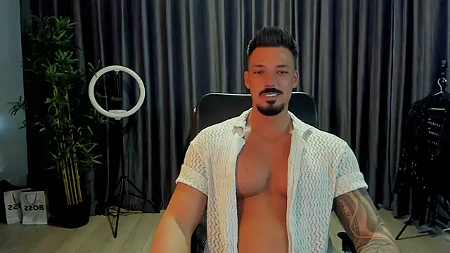 HaydenSpearss online show from February 11, 2026, 1:27 pm