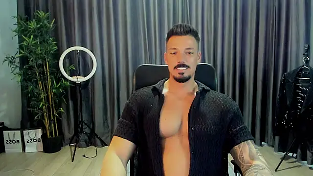Snapshot of HaydenSpearss chatting on April 22, 2026, 12:28 pm HaydenSpearss online show from April 22, 2026, 12:28 pm