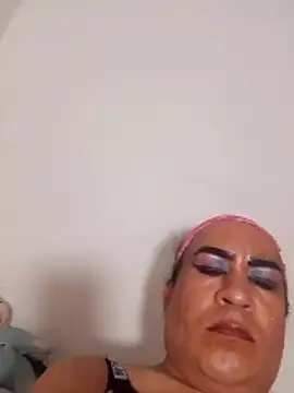 Natasha Hart online show from February 3, 2026, 11:04 am