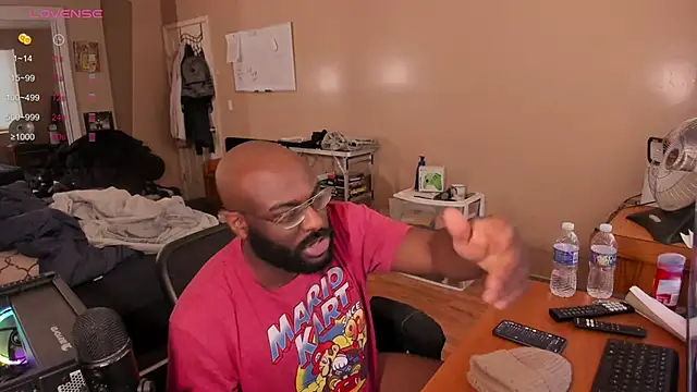 MrChuckDailyXXX online show from February 13, 2025, 3:03 pm