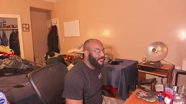 MrChuckDailyXXX online show from March 1, 2026, 5:53 am