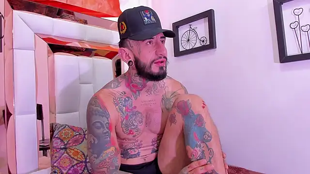 dilan scootk  online show from April 11, 2026, 7:29 pm