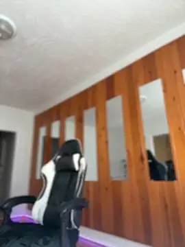 Blazerina online show from September 17, 2025, 4:41 pm