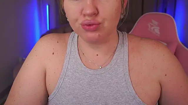 KiraCandyS online show from March 14, 2025, 3:59 am