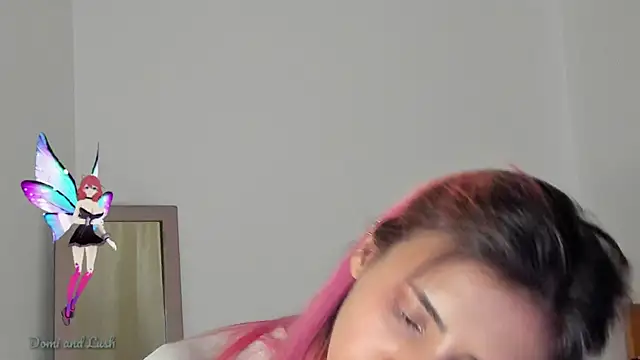 linnie  online show from February 27, 2025, 4:41 am