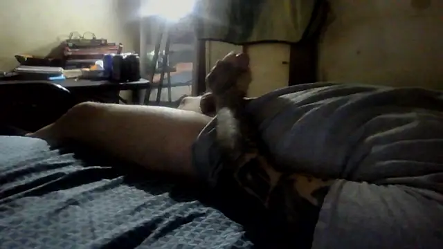 demonsemen1980 online show from December 15, 2025, 4:06 am